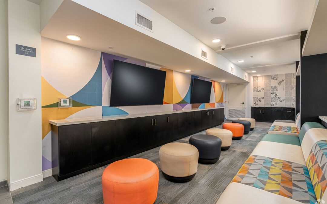Why Summer Is a Great Time to Tour Apartments Near Northridge University